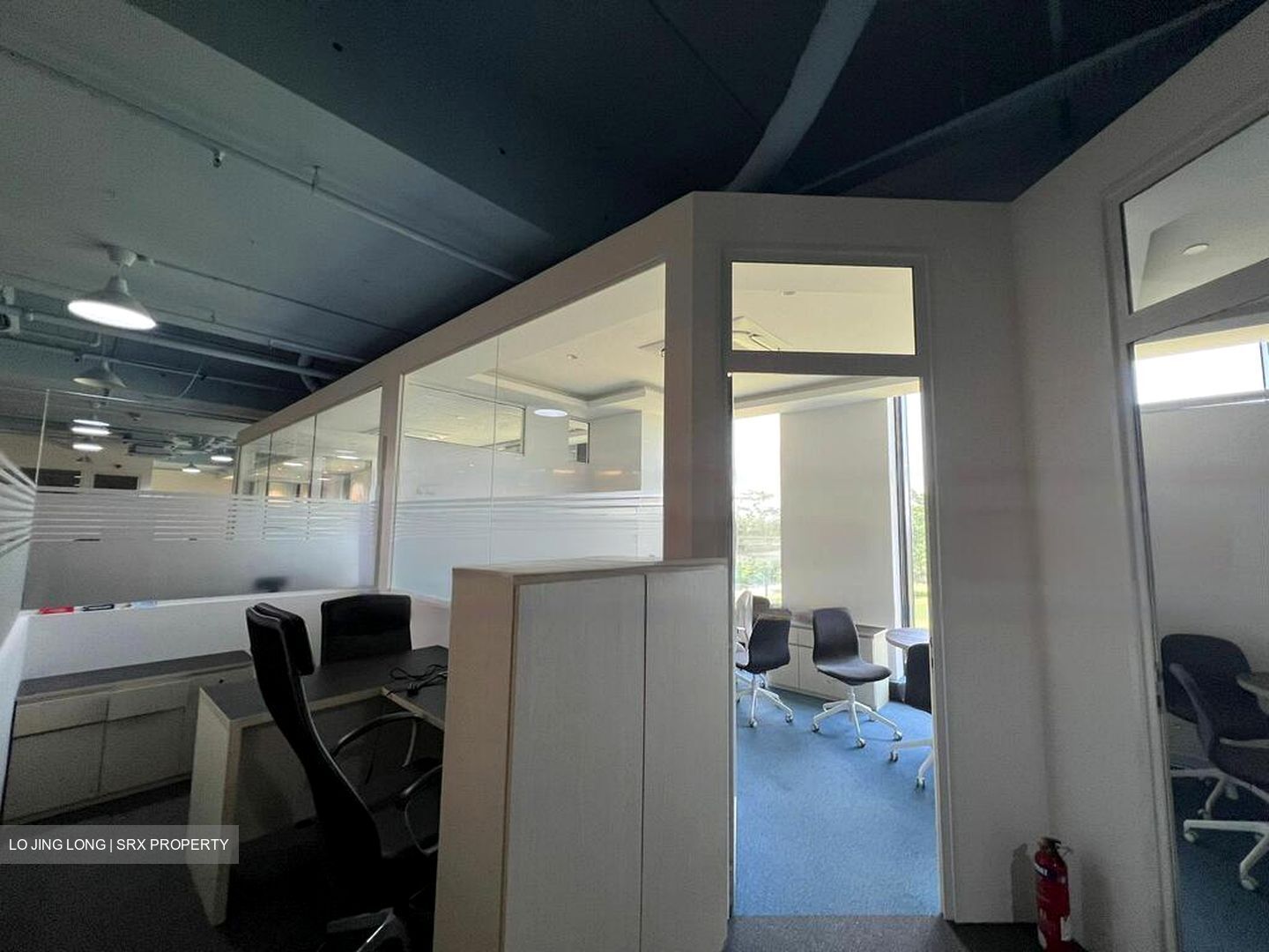 THE KINGSMEN EXPERIENCE (D16), Office #457224721